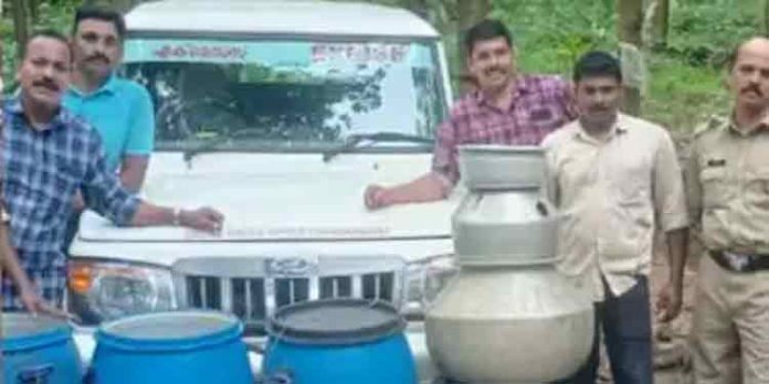 കോഴിക്കോട് ജില്ലയില് വീണ്ടും വ്യാജവാറ്റ് പിടികൂടി കോഴിക്കോട് ജില്ലയില് വീണ്ടും വ്യാജവാറ്റ് പിടികൂടി
