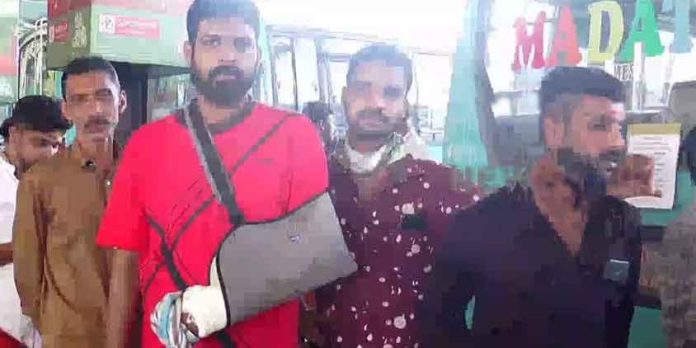 ബസ് ജീവനക്കാരനെ മർദിച്ച സംഭവം : നടപടി എടുത്തില്ല ; സമരവുമായി ജീവനക്കാര് ബസ് ജീവനക്കാരനെ മർദിച്ച സംഭവം : നടപടി എടുത്തില്ല ; സമരവുമായി ജീവനക്കാര്