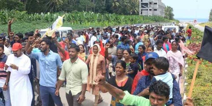 വിഴിഞ്ഞം തുറമുഖ സമരം ഇന്ന് നൂറാം ദിനം വിഴിഞ്ഞം തുറമുഖ സമരം ഇന്ന് നൂറാം ദിനം