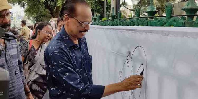 ലഹരിക്കെതിരെ കേരളാ ചിത്രകലാ പരിഷത്ത് ‘വരലഹരി’ സംഘടിപ്പിച്ചു ലഹരിക്കെതിരെ കേരളാ ചിത്രകലാ പരിഷത്ത് ‘വരലഹരി’ സംഘടിപ്പിച്ചു