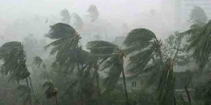 5 ദിവസം കേരളത്തിൽ കനത്ത മഴയ്ക്കു സാധ്യത 5 ദിവസം കേരളത്തിൽ കനത്ത മഴയ്ക്കു സാധ്യത