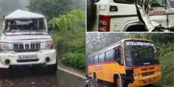 അടിമാലിയില് സ്കൂള് ബസും പോലീസ് ജീപ്പും കൂട്ടിയിടിച്ച് അപകടം ; 5 പേര്ക്ക് പരിക്ക് അടിമാലിയില് സ്കൂള് ബസും പോലീസ് ജീപ്പും കൂട്ടിയിടിച്ച് അപകടം ; 5 പേര്ക്ക് പരിക്ക്