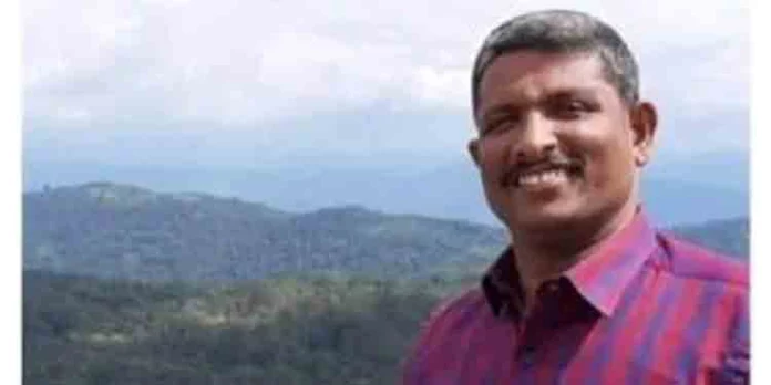 ശ്രീനിവാസന് വധക്കേസില് തീവ്രവാദ ബന്ധമുണ്ടെന്ന് എന്.ഐ.എ റിപ്പോര്ട്ട് ; അന്വേഷണം എന്.ഐ.എ ഏറ്റെടുത്തേക്കും ശ്രീനിവാസന് വധക്കേസില് തീവ്രവാദ ബന്ധമുണ്ടെന്ന് എന്.ഐ.എ റിപ്പോര്ട്ട് ; അന്വേഷണം എന്.ഐ.എ ഏറ്റെടുത്തേക്കും