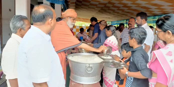 അയ്യപ്പ മഹാ സത്രം ആചാര്യന്മാരുടെ ശ്രദ്ധാ കേന്ദ്രമാകുന്നു അയ്യപ്പ മഹാ സത്രം ആചാര്യന്മാരുടെ ശ്രദ്ധാ കേന്ദ്രമാകുന്നു