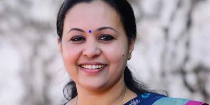 പ്രണയത്തിന്റെ അടിസ്ഥാനം പരസ്പര ബഹുമാനം, കൗമാരക്കാരില് ലിംഗസമത്വത്തെക്കുറിച്ച് ബോധ്യമുണ്ടാകണം : മന്ത്രി വീണ ജോര്ജ്ജ് പ്രണയത്തിന്റെ അടിസ്ഥാനം പരസ്പര ബഹുമാനം, കൗമാരക്കാരില് ലിംഗസമത്വത്തെക്കുറിച്ച് ബോധ്യമുണ്ടാകണം : മന്ത്രി വീണ ജോര്ജ്ജ്
