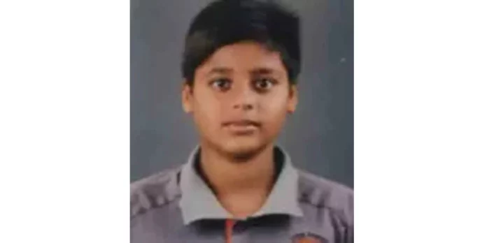 പുതിയങ്ങാടിയിൽ ഇടിമിന്നലേറ്റ് വിദ്യാർഥി മരിച്ചു പുതിയങ്ങാടിയിൽ ഇടിമിന്നലേറ്റ് വിദ്യാർഥി മരിച്ചു