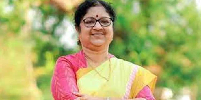 ഓർഡിനൻസിൽ ആരിഫ് മുഹമ്മദ് ഖാന് ഒപ്പിടുന്നതാണ് മര്യാദയെന്ന് മന്ത്രി ആര് ബിന്ദു ഓർഡിനൻസിൽ ആരിഫ് മുഹമ്മദ് ഖാന് ഒപ്പിടുന്നതാണ് മര്യാദയെന്ന് മന്ത്രി ആര് ബിന്ദു