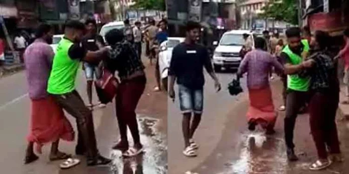 കലോത്സവ പരിശീലനത്തിന് വന്ന കുട്ടികളെ നാട്ടുകാര് സംഘം ചേര്ന്ന് മര്ദിച്ചുവെന്ന് പരാതി കലോത്സവ പരിശീലനത്തിന് വന്ന കുട്ടികളെ നാട്ടുകാര് സംഘം ചേര്ന്ന് മര്ദിച്ചുവെന്ന് പരാതി