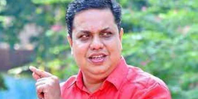 ജനങ്ങളുടെമേല് കുതിരകയറാനുള്ളതല്ല പോലീസിന്റെ തലയിലെ തൊപ്പി : സ്പീക്കര് ജനങ്ങളുടെമേല് കുതിരകയറാനുള്ളതല്ല പോലീസിന്റെ തലയിലെ തൊപ്പി : സ്പീക്കര്