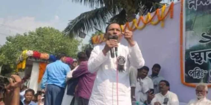 രാഷ്ട്രപതിയെക്കുറിച്ച് മോശം പരാമര്ശം, ടിഎംസി മന്ത്രിക്കെതിരെ ബിജെപി രാഷ്ട്രപതിയെക്കുറിച്ച് മോശം പരാമര്ശം, ടിഎംസി മന്ത്രിക്കെതിരെ ബിജെപി