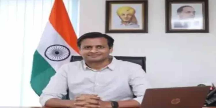 ജാസ്മിന് ഷായെ ഡയലോഗ് ആന്റ് ഡെവലപ്മെന്റ് കമ്മീഷന് വൈസ് ചെയര്മാന് സ്ഥാനത്ത് നിന്ന് നീക്കാന് ഡല്ഹി ലഫ് ഗവര്ണര് ജാസ്മിന് ഷായെ ഡയലോഗ് ആന്റ് ഡെവലപ്മെന്റ് കമ്മീഷന് വൈസ് ചെയര്മാന് സ്ഥാനത്ത് നിന്ന് നീക്കാന് ഡല്ഹി ലഫ് ഗവര്ണര്