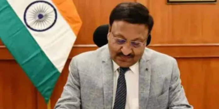 നേപ്പാള് തിരഞ്ഞെടുപ്പില് അന്താരാഷ്ട്ര നിരീക്ഷകനായി മുഖ്യ തിരഞ്ഞെടുപ്പ് കമ്മീഷണര് രാജീവ് കുമാറിന് ക്ഷണം നേപ്പാള് തിരഞ്ഞെടുപ്പില് അന്താരാഷ്ട്ര നിരീക്ഷകനായി മുഖ്യ തിരഞ്ഞെടുപ്പ് കമ്മീഷണര് രാജീവ് കുമാറിന് ക്ഷണം