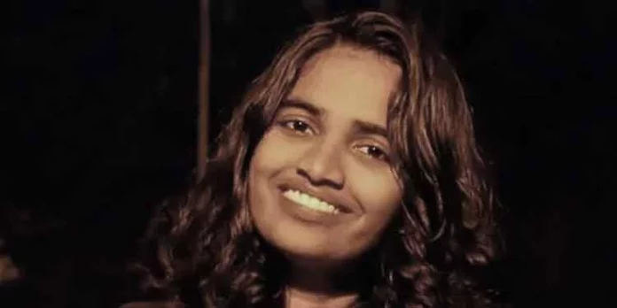 മാധ്യമ പ്രവര്ത്തക വാഹനാപകടത്തില് മരിച്ചു മാധ്യമ പ്രവര്ത്തക വാഹനാപകടത്തില് മരിച്ചു