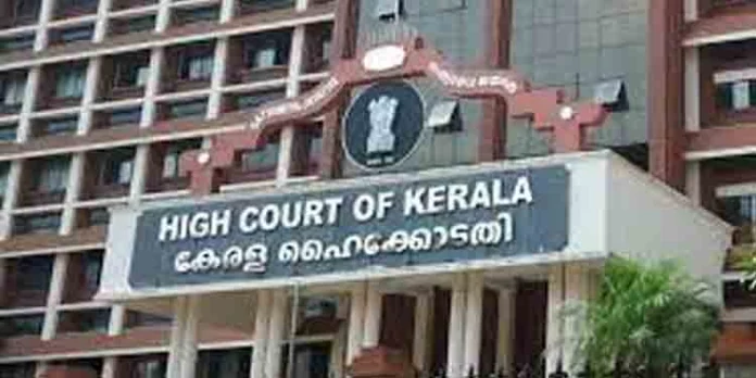 14 വയസ്സുള്ള പെണ്കുട്ടിയെ പീഡിപ്പിച്ച ശേഷം വ്യക്തിനിയമം എന്ന വാദം അംഗീകരിക്കാനാവില്ല : ഹൈക്കോടതി 14 വയസ്സുള്ള പെണ്കുട്ടിയെ പീഡിപ്പിച്ച ശേഷം വ്യക്തിനിയമം എന്ന വാദം അംഗീകരിക്കാനാവില്ല : ഹൈക്കോടതി