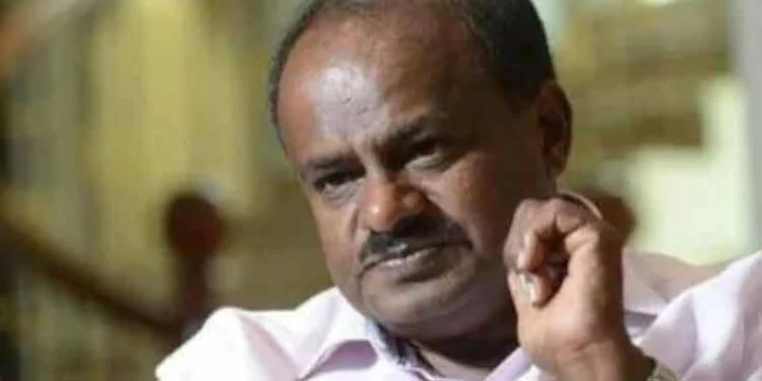 കോണ്ഗ്രസ് നേതാവിനെ അധിക്ഷേപിച്ചു ; ക്ഷമാപണം നടത്തി കുമാരസ്വാമി കോണ്ഗ്രസ് നേതാവിനെ അധിക്ഷേപിച്ചു ; ക്ഷമാപണം നടത്തി കുമാരസ്വാമി