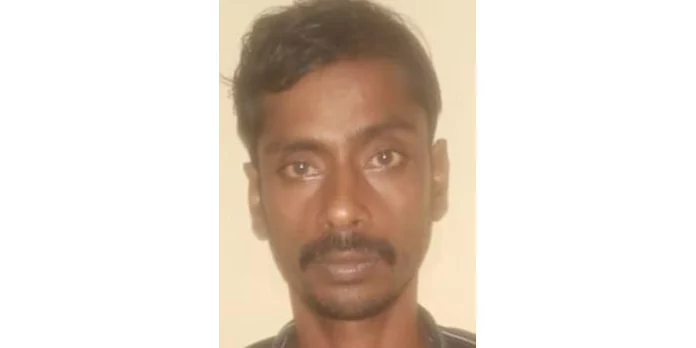 പോലീസ് പരിശോധന വ്യാപകം : വീണ്ടും കഞ്ചാവ് പിടിച്ചു – ബംഗാൾ സ്വദേശി പിടിയിൽ പോലീസ് പരിശോധന വ്യാപകം : വീണ്ടും കഞ്ചാവ് പിടിച്ചു – ബംഗാൾ സ്വദേശി പിടിയിൽ