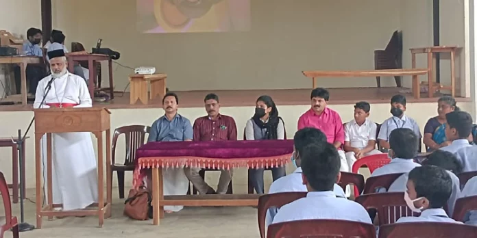 ശിശുദിനാഘോഷവും ലഹരിവിരുദ്ധ സദസും സംഘടിപ്പിച്ചു ശിശുദിനാഘോഷവും ലഹരിവിരുദ്ധ സദസും സംഘടിപ്പിച്ചു