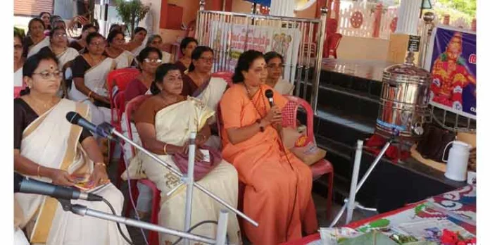 കലികാലത്തെ തരണം ചെയ്യാൻ നാമജപം അനിവാര്യം : മാതാ കൃഷ്ണാനന്ദ പൂർണിമാമയി കലികാലത്തെ തരണം ചെയ്യാൻ നാമജപം അനിവാര്യം : മാതാ കൃഷ്ണാനന്ദ പൂർണിമാമയി