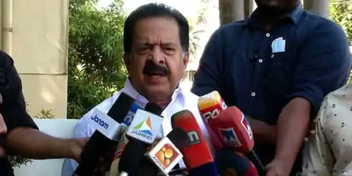 അഭിപ്രായ വ്യത്യാസങ്ങള് പാര്ട്ടിയില് ചര്ച്ച ചെയ്യുമെന്ന് രമേശ് ചെന്നിത്തല അഭിപ്രായ വ്യത്യാസങ്ങള് പാര്ട്ടിയില് ചര്ച്ച ചെയ്യുമെന്ന് രമേശ് ചെന്നിത്തല