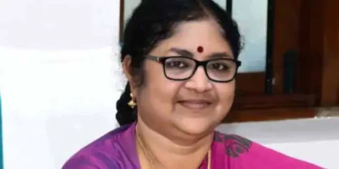 അടുത്ത വര്ഷം മുതല് നാലുവര്ഷ ബിരുദ സംവിധാനം : ആര് ബിന്ദു അടുത്ത വര്ഷം മുതല് നാലുവര്ഷ ബിരുദ സംവിധാനം : ആര് ബിന്ദു