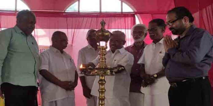 നക്ഷത്ര വനം പദ്ധതിക്ക് തുടക്കമായി നക്ഷത്ര വനം പദ്ധതിക്ക് തുടക്കമായി