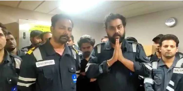 നൈജീരിയയില് നാവികസേനയുടെ പിടിയിലായ സംഘാംഗങ്ങള്ക്ക് മലേറിയ ഉള്പ്പെടെയുള്ള രോഗങ്ങള് നൈജീരിയയില് നാവികസേനയുടെ പിടിയിലായ സംഘാംഗങ്ങള്ക്ക് മലേറിയ ഉള്പ്പെടെയുള്ള രോഗങ്ങള്