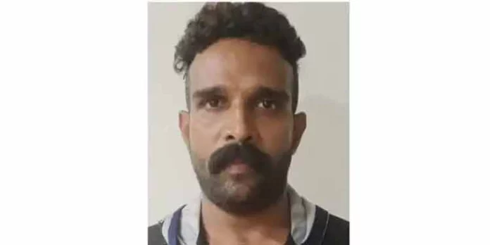 കാർ തടഞ്ഞ് നിർത്തി യുവാവിനെ തട്ടിക്കൊണ്ടുപോയ കേസിൽ ഒരാൾ കൂടി പിടിയിൽ കാർ തടഞ്ഞ് നിർത്തി യുവാവിനെ തട്ടിക്കൊണ്ടുപോയ കേസിൽ ഒരാൾ കൂടി പിടിയിൽ