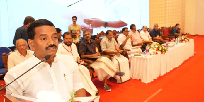 കാര്ഷിക, വിദ്യാഭ്യാസ, ടൂറിസം രംഗത്ത് സഹകരണ മേഖല ഇടപെടല് നടത്തണം : അഡ്വ. പ്രമോദ് നാരായണ് എംഎല്എ കാര്ഷിക, വിദ്യാഭ്യാസ, ടൂറിസം രംഗത്ത് സഹകരണ മേഖല ഇടപെടല് നടത്തണം : അഡ്വ. പ്രമോദ് നാരായണ് എംഎല്എ