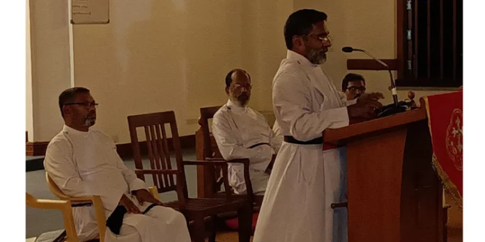 ക്രൈസ്തവ അസ്തിത്വത്തിന്റെ പൂർണ്ണതയാണ് പ്രാർത്ഥന : റവ.ഏബ്രഹാം തോമസ് ക്രൈസ്തവ അസ്തിത്വത്തിന്റെ പൂർണ്ണതയാണ് പ്രാർത്ഥന : റവ.ഏബ്രഹാം തോമസ്