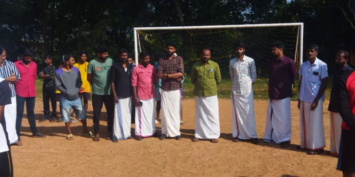 ഡി വൈ എഫ് ഐ ഫുട്ബോൾ സൗഹൃദ മത്സരം സംഘടിപ്പിച്ചു ഡി വൈ എഫ് ഐ ഫുട്ബോൾ സൗഹൃദ മത്സരം സംഘടിപ്പിച്ചു