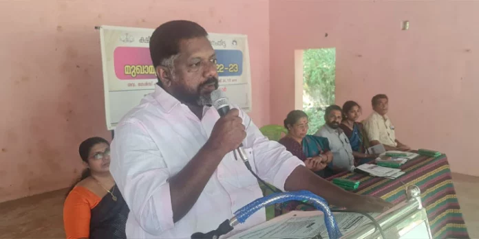പാല് ഉത്പാദന രംഗത്ത് സംസ്ഥാനം ലക്ഷ്യം വെയ്ക്കുന്നത് വന് നേട്ടം : ഡെപ്യൂട്ടി സ്പീക്കര് പാല് ഉത്പാദന രംഗത്ത് സംസ്ഥാനം ലക്ഷ്യം വെയ്ക്കുന്നത് വന് നേട്ടം : ഡെപ്യൂട്ടി സ്പീക്കര്