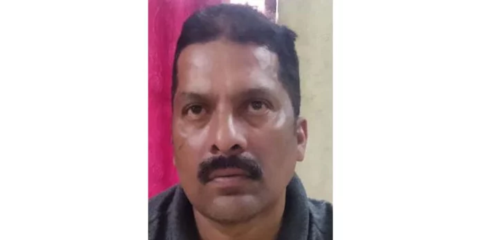 പത്തനംതിട്ട സ്വകാര്യ ബസ്സ്റ്റാന്റിൽ സംശയകരമായ സാഹചര്യത്തിൽ കണ്ടയാളെ പിടികൂടി പത്തനംതിട്ട സ്വകാര്യ ബസ്സ്റ്റാന്റിൽ സംശയകരമായ സാഹചര്യത്തിൽ കണ്ടയാളെ പിടികൂടി
