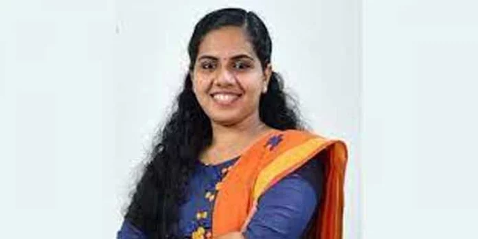 കത്ത് വിവാദം ; വിഷയം തേച്ചുമാച്ചുകളയാനാണ് സര്ക്കാര് ശ്രമിക്കുന്നതെന്ന് അന്വേഷണ റിപ്പോര്ട്ട് കത്ത് വിവാദം ; വിഷയം തേച്ചുമാച്ചുകളയാനാണ് സര്ക്കാര് ശ്രമിക്കുന്നതെന്ന് അന്വേഷണ റിപ്പോര്ട്ട്