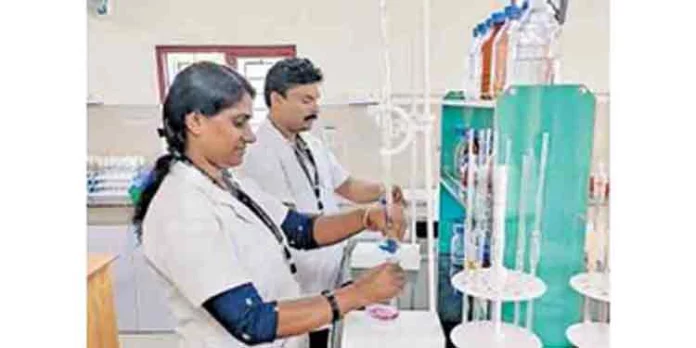 റാന്നി ജല അതോറിറ്റി ഓഫീസില് ജല പരിശോധന ലാബ് ആരംഭിച്ചു റാന്നി ജല അതോറിറ്റി ഓഫീസില് ജല പരിശോധന ലാബ് ആരംഭിച്ചു