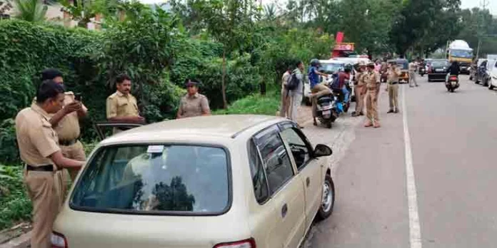 അടിമുടി പരിശോധന ; വാഹന പരിശോധനകൾ ശക്തമാക്കി മോട്ടോർ വെഹിക്കിൾ ഡിപ്പാർട്ട്മെന്റ് അടിമുടി പരിശോധന ; വാഹന പരിശോധനകൾ ശക്തമാക്കി മോട്ടോർ വെഹിക്കിൾ ഡിപ്പാർട്ട്മെന്റ്
