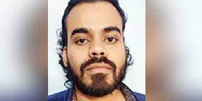എം.ബി.ബി.എസ്. ഇന്റേണ്ഷിപ്പിന് സൗകര്യം നല്കാമെന്ന് പറഞ്ഞ് ഏഴുലക്ഷം രൂപ തട്ടിയെടുത്ത കേസില് പ്രതി അറസ്റ്റില് എം.ബി.ബി.എസ്. ഇന്റേണ്ഷിപ്പിന് സൗകര്യം നല്കാമെന്ന് പറഞ്ഞ് ഏഴുലക്ഷം രൂപ തട്ടിയെടുത്ത കേസില് പ്രതി അറസ്റ്റില്