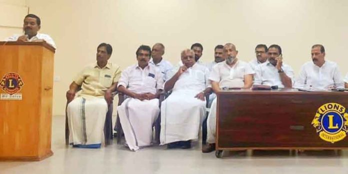 വന്യ ജീവി ആക്രമണം : കേന്ദ്ര സർക്കാർ നഷ്ട പരിഹാരം നൽകണമെന്നാവശ്യപ്പെട്ട് കേരള കോൺഗ്രസ് എം പത്തനംതിട്ട ജില്ലാ പ്രവർത്തകര് സമ്മേളനം നടത്തി വന്യ ജീവി ആക്രമണം : കേന്ദ്ര സർക്കാർ നഷ്ട പരിഹാരം നൽകണമെന്നാവശ്യപ്പെട്ട് കേരള കോൺഗ്രസ് എം പത്തനംതിട്ട ജില്ലാ പ്രവർത്തകര് സമ്മേളനം നടത്തി