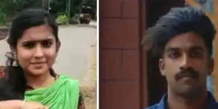 പാറശാല ഷാരോൺ രാജ് കൊലക്കേസ് ; രണ്ടും മൂന്നൂം പ്രതികളായ സിന്ധു, നിർമൽ കുമാർ എന്നിവരുടെ ജാമ്യാപേക്ഷ കോടതി തള്ളി പാറശാല ഷാരോൺ രാജ് കൊലക്കേസ് ; രണ്ടും മൂന്നൂം പ്രതികളായ സിന്ധു, നിർമൽ കുമാർ എന്നിവരുടെ ജാമ്യാപേക്ഷ കോടതി തള്ളി
