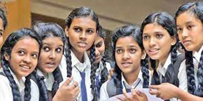 മുഗൾചരിത്രം, ഗുജറാത്ത് കലാപം എന്.സി.ഇ.ആര്.ടി. ഒഴിവാക്കുന്ന ഭാഗങ്ങൾ സംസ്ഥാനം പഠിപ്പിക്കും മുഗൾചരിത്രം, ഗുജറാത്ത് കലാപം എന്.സി.ഇ.ആര്.ടി. ഒഴിവാക്കുന്ന ഭാഗങ്ങൾ സംസ്ഥാനം പഠിപ്പിക്കും