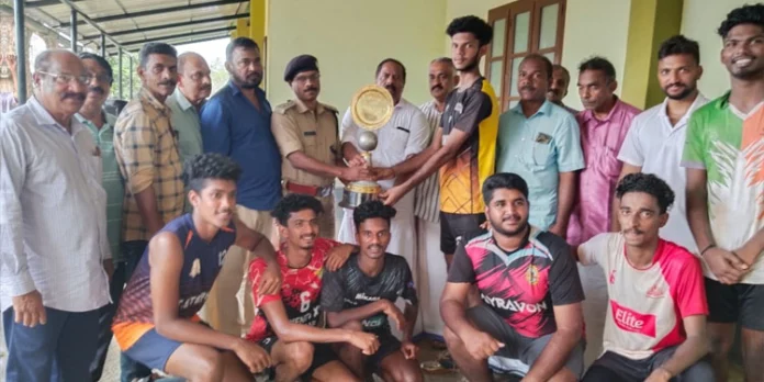 ജില്ലാ യൂത്ത് വോളിബോൾ ചാമ്പ്യൻഷിപ്പ് സമാപിച്ചു ജില്ലാ യൂത്ത് വോളിബോൾ ചാമ്പ്യൻഷിപ്പ് സമാപിച്ചു