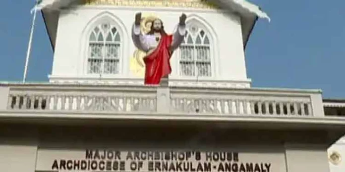 വിഴിഞ്ഞം തുറമുഖ നിര്മ്മാണത്തിനെതിരായ സമരത്തിൽ സർക്കാരിനെതിരെ സിറോ മലബാര് സഭ വിഴിഞ്ഞം തുറമുഖ നിര്മ്മാണത്തിനെതിരായ സമരത്തിൽ സർക്കാരിനെതിരെ സിറോ മലബാര് സഭ