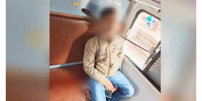 ട്രെയിൻ യാത്രയ്ക്കിടെ ഇരുമ്പ് കമ്പി കഴുത്തിൽ തുളച്ചുകയറി യുവാവിന് ദാരുണാന്ത്യം ട്രെയിൻ യാത്രയ്ക്കിടെ ഇരുമ്പ് കമ്പി കഴുത്തിൽ തുളച്ചുകയറി യുവാവിന് ദാരുണാന്ത്യം