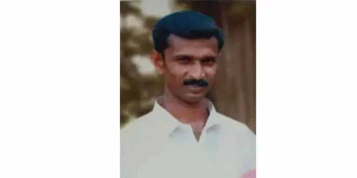 വൈദ്യുതി പോസ്റ്റിൽ നിന്നും ഷോക്കേറ്റ യുവാവ് മരിച്ചു വൈദ്യുതി പോസ്റ്റിൽ നിന്നും ഷോക്കേറ്റ യുവാവ് മരിച്ചു