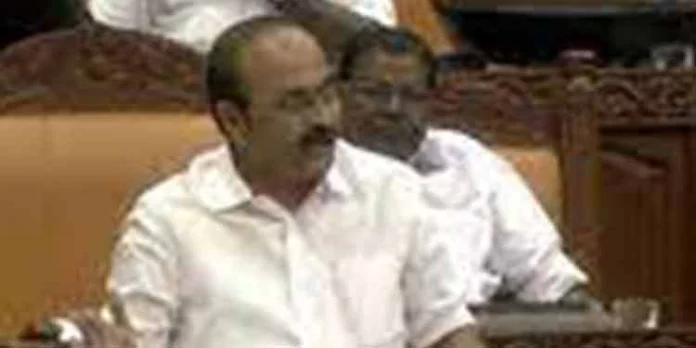 ലോക്കൽ കമ്മിറ്റി സെക്രട്ടറിയെ വരെ ചാൻസലർ ആക്കാം ; ഗവർണറെ ചാൻസലർ സ്ഥാനത്തുനിന്ന് നീക്കുന്ന ബില്ലിനെ എതിർത്ത് പ്രതിപക്ഷം ലോക്കൽ കമ്മിറ്റി സെക്രട്ടറിയെ വരെ ചാൻസലർ ആക്കാം ; ഗവർണറെ ചാൻസലർ സ്ഥാനത്തുനിന്ന് നീക്കുന്ന ബില്ലിനെ എതിർത്ത് പ്രതിപക്ഷം