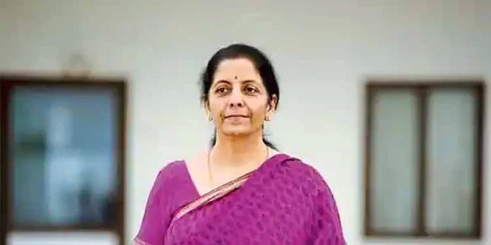 ലോകത്തെ ശക്തരായ വനിതകളില് നിര്മല സീതാരാമനും ; ആറ് ഇന്ത്യക്കാര്ക്ക് നേട്ടം ലോകത്തെ ശക്തരായ വനിതകളില് നിര്മല സീതാരാമനും ; ആറ് ഇന്ത്യക്കാര്ക്ക് നേട്ടം