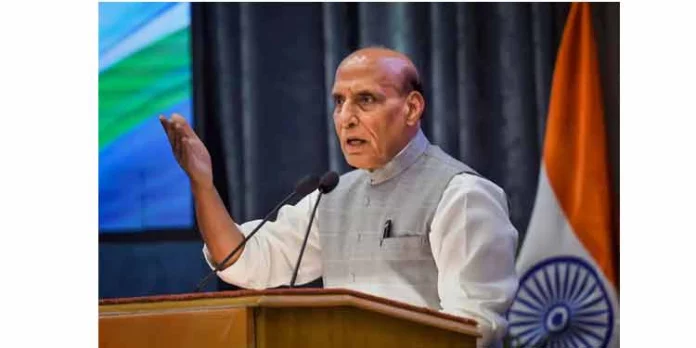 ഗുജറാത്തിലെ കൂറ്റന് ലീഡ് ; ജനങ്ങള്ക്ക് ബിജെപിയില് അടിയുറച്ച വിശ്വാസമെന്ന് രാജ്നാഥ് സിംഗ് ഗുജറാത്തിലെ കൂറ്റന് ലീഡ് ; ജനങ്ങള്ക്ക് ബിജെപിയില് അടിയുറച്ച വിശ്വാസമെന്ന് രാജ്നാഥ് സിംഗ്