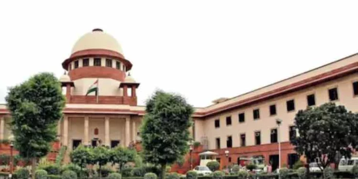 കശ്മീരി പണ്ഡിറ്റുകളുടെ വംശഹത്യ ; തിരുത്തല് ഹര്ജി തള്ളി സുപ്രീം കോടതി കശ്മീരി പണ്ഡിറ്റുകളുടെ വംശഹത്യ ; തിരുത്തല് ഹര്ജി തള്ളി സുപ്രീം കോടതി