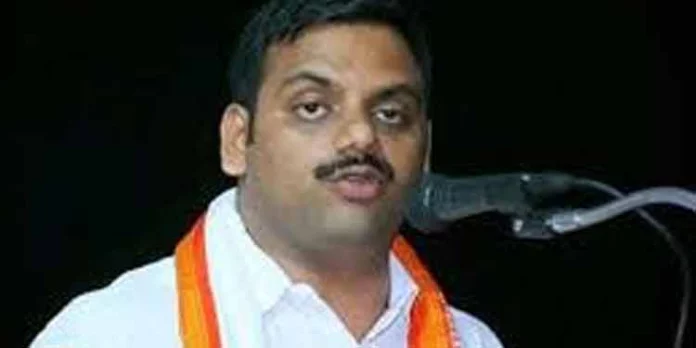 ചെറുതോണിയിലും കട്ടപ്പനയിലും ബൈപ്പാസുകള്- ഡിപിആര് തയ്യാറാക്കുന്നതിന് കണ്സള്ട്ടന്സിയെ തിരഞ്ഞെടുക്കുന്നതിന് ടെന്ഡര് നടപടിയായി : ഡീന് കുര്യാക്കോസ് എം.പി. ചെറുതോണിയിലും കട്ടപ്പനയിലും ബൈപ്പാസുകള്- ഡിപിആര് തയ്യാറാക്കുന്നതിന് കണ്സള്ട്ടന്സിയെ തിരഞ്ഞെടുക്കുന്നതിന് ടെന്ഡര് നടപടിയായി : ഡീന് കുര്യാക്കോസ് എം.പി.