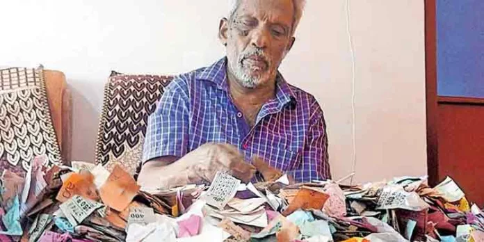 മനസ്സില് തോന്നിയ ആഗ്രഹത്തിന്റെ പുറത്ത് എഴുപത്തഞ്ചുകാരന് ശേഖരിച്ചത് രണ്ടായിരത്തിലധികം ബസ് ടിക്കറ്റുകള് മനസ്സില് തോന്നിയ ആഗ്രഹത്തിന്റെ പുറത്ത് എഴുപത്തഞ്ചുകാരന് ശേഖരിച്ചത് രണ്ടായിരത്തിലധികം ബസ് ടിക്കറ്റുകള്