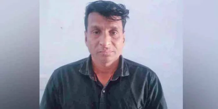പോലീസ് സ്റ്റേഷന് ആക്രമിക്കാന് സമൂഹ മാധ്യമങ്ങളില് സന്ദേശം : യുവാവ് അറസ്റ്റില് പോലീസ് സ്റ്റേഷന് ആക്രമിക്കാന് സമൂഹ മാധ്യമങ്ങളില് സന്ദേശം : യുവാവ് അറസ്റ്റില്